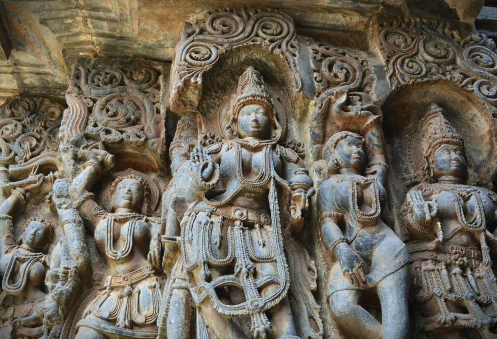 Antiche sculture della tradizione yoga, India