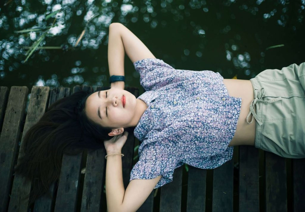 yoga nidra rilassamento benefici benessere