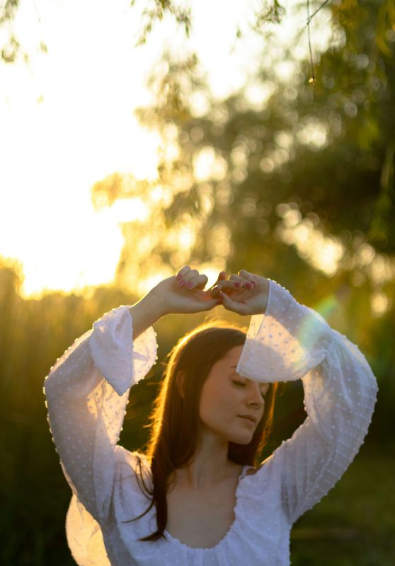 danza movimento consapevole donna in natura